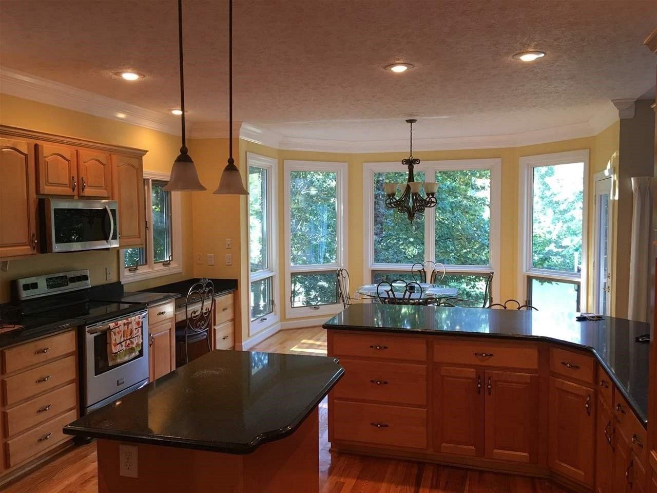 214 Berwick Ct - Photo 2 of 33