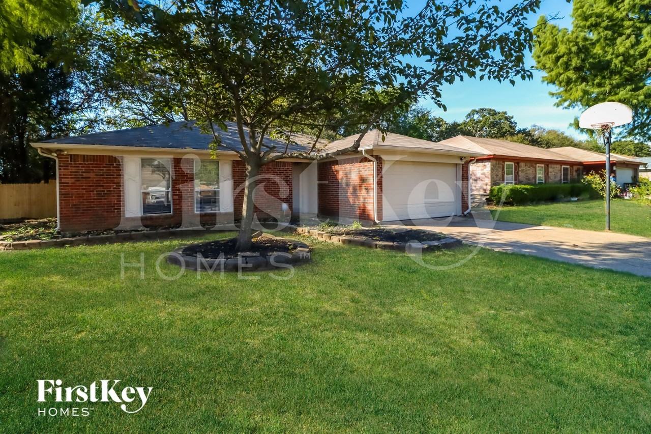 4112 Cypress Springs Dr - Photo 2 of 15