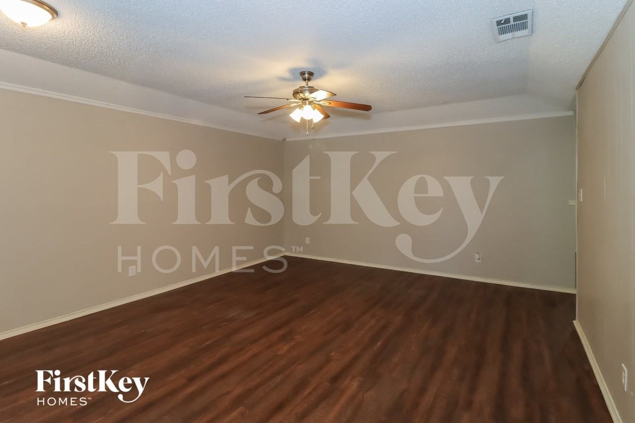 4112 Cypress Springs Dr - Photo 5 of 15