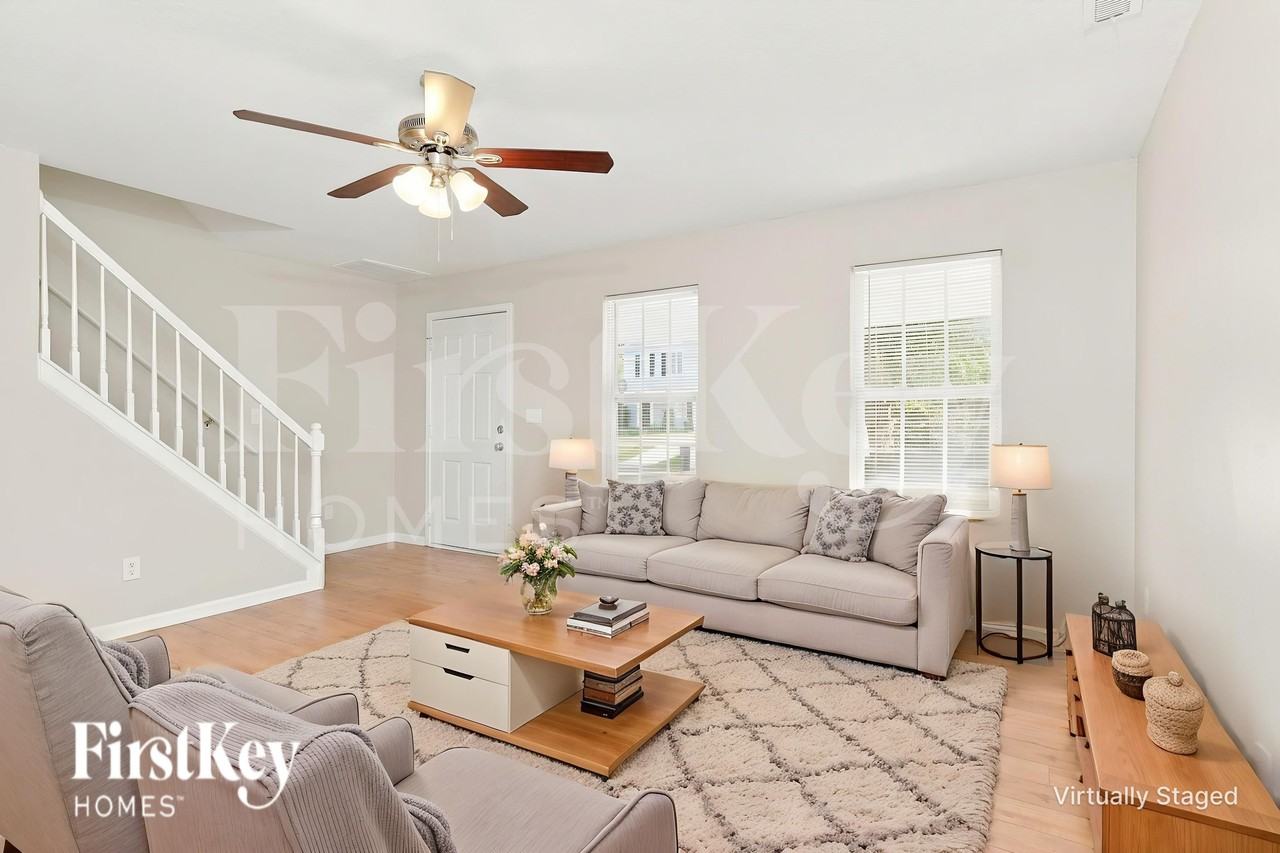 3125 Glen Laurel Ln - Photo 4 of 19