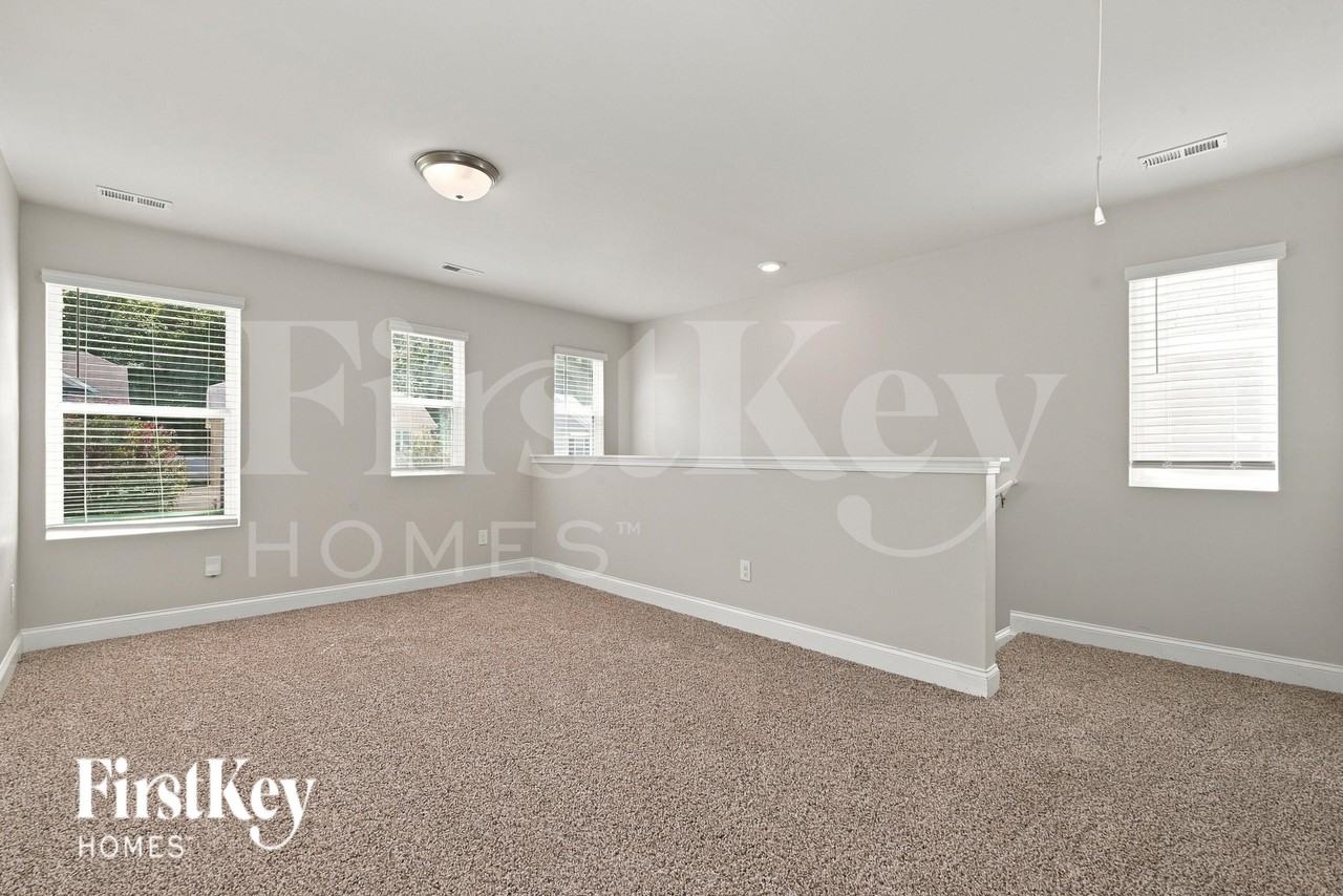 9517 Blue Knoll Ct - Photo 6 of 19