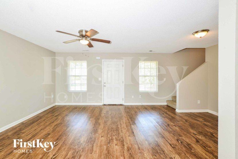9963 Chariden Dr - Photo 4 of 17