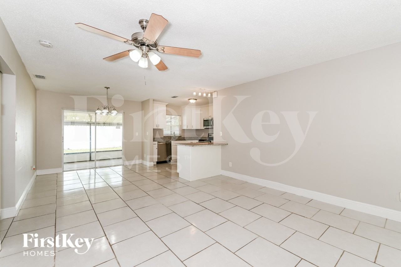 990 Jolly Rd - Photo 3 of 16