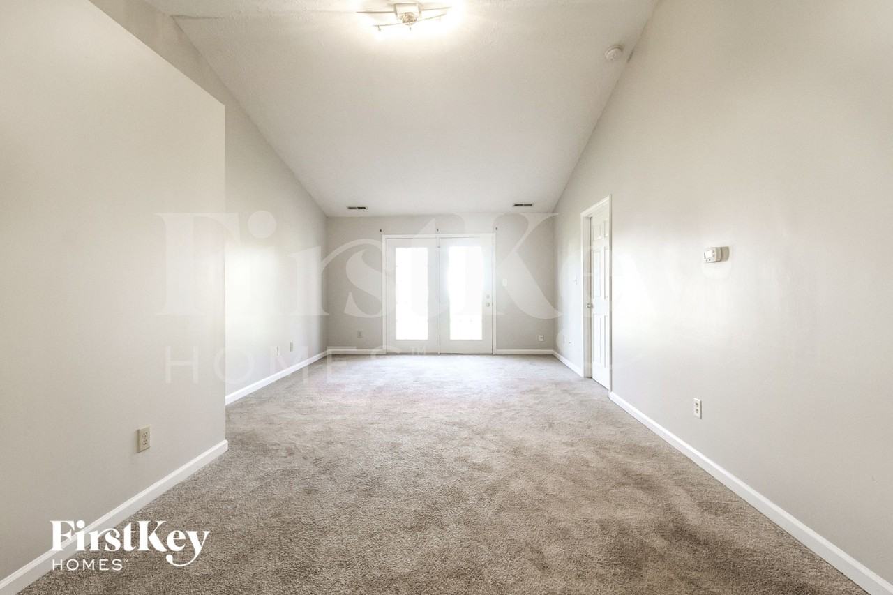5036 Seerley Creek Rd - Photo 2 of 15