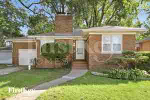 featured image of 417 Warren St