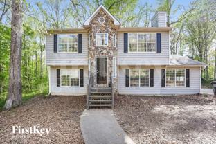 390 Fox Meadow Dr - Photo 1 of 1
