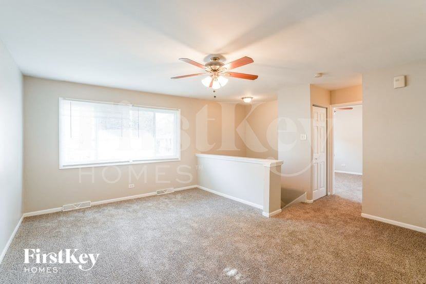 16403 Marshfield Ave - Photo 7 of 15