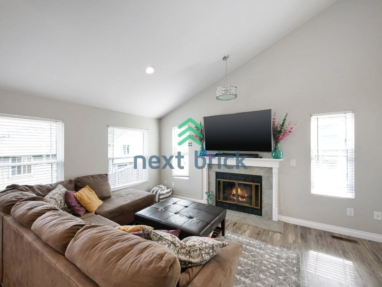 12416 Ne 169th St - Photo 4 of 20