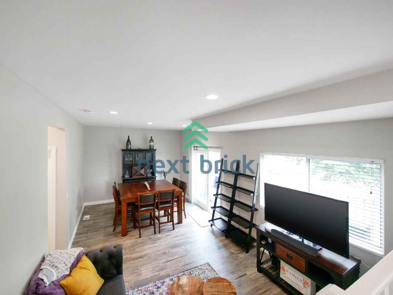 12416 Ne 169th St - Photo 6 of 20