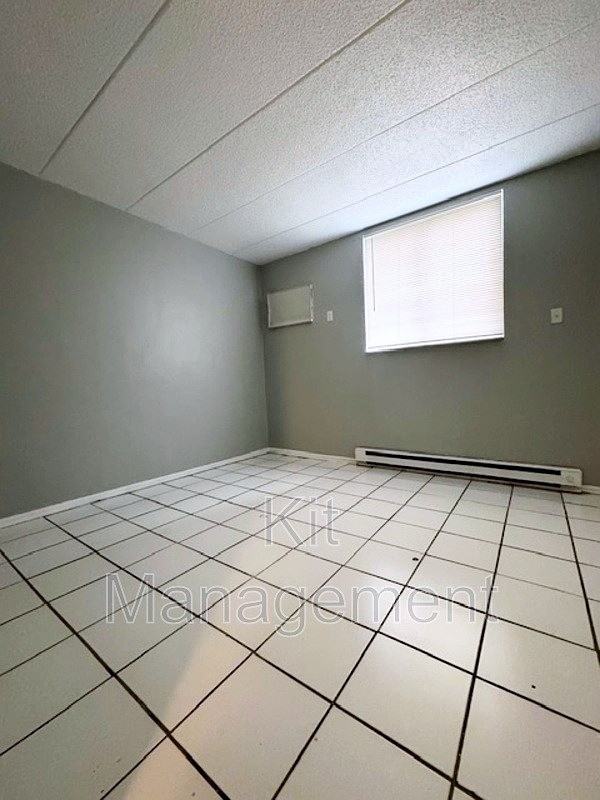 5722 Gay St - Photo 4 of 8