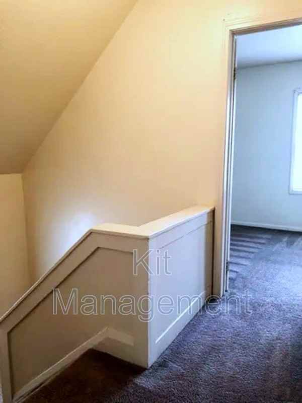 842 Toronto Ave - Photo 7 of 11