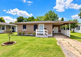 featured image of 119 Oak Dr