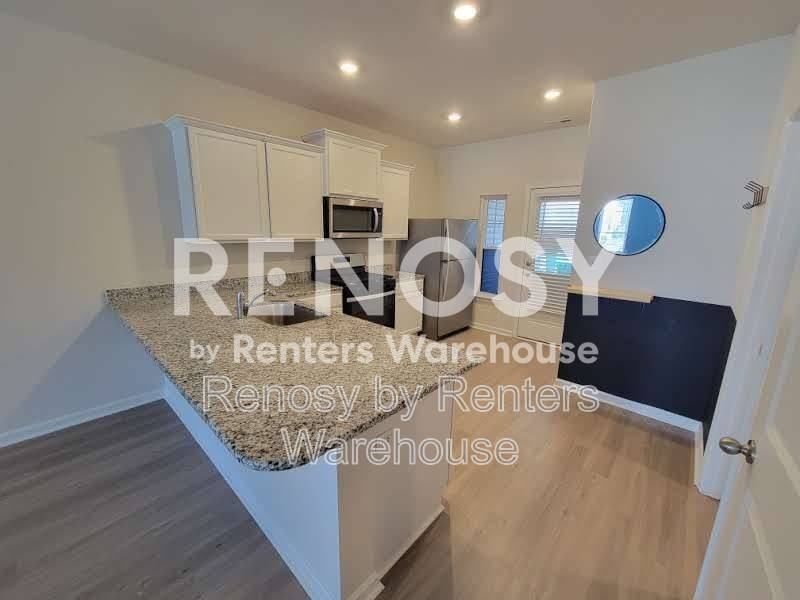 1502 Auckland Ct - Photo 7 of 36