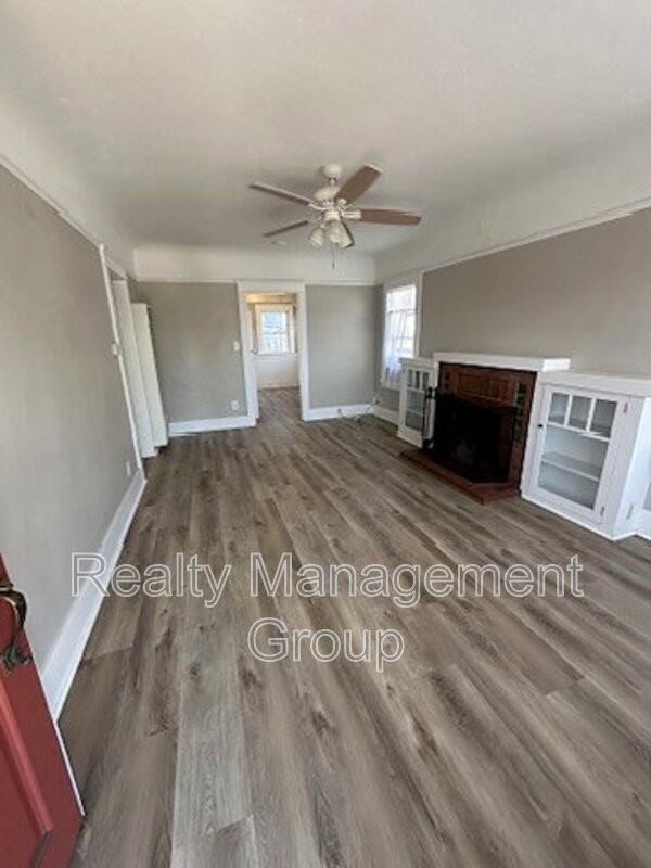 3672 Florida St - Photo 4 of 16
