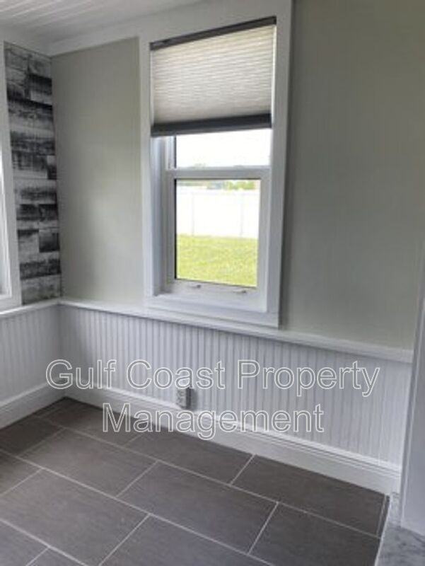 232 Glen Oak Rd - Photo 4 of 20