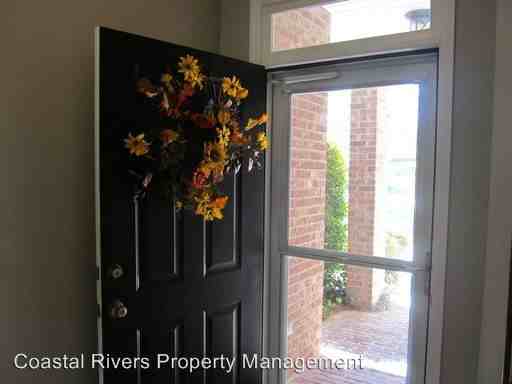 123 Fair Oaks Rd - Photo 2 of 23