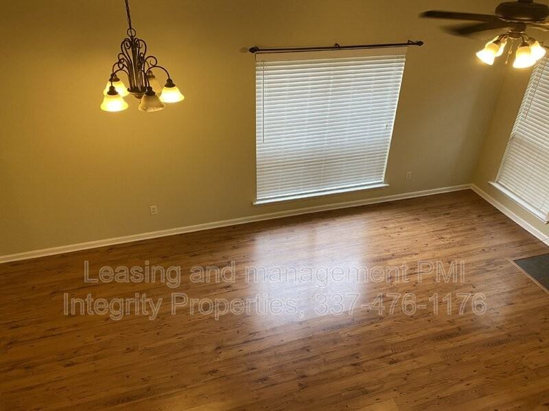 183 Steiner Rd #211 - Photo 2 of 20