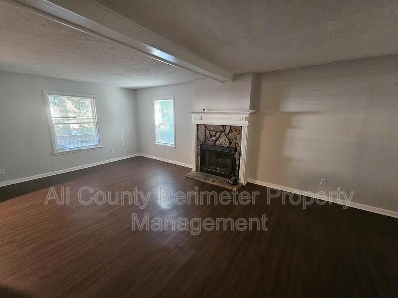 6255 Beaver Creek Trl - Photo 3 of 17