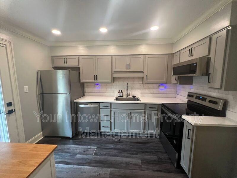 6 Palace Green Pl Nw - Photo 5 of 14