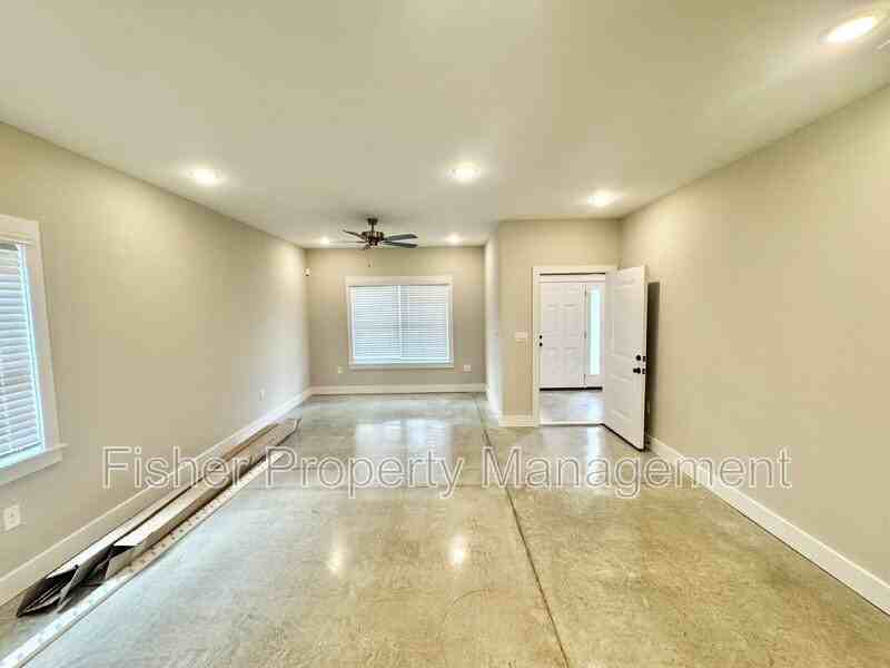 1412 Rogers St #1 - Photo 3 of 22