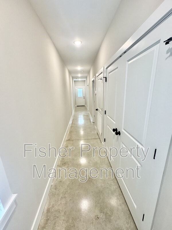 1412 Rogers St #1 - Photo 7 of 22