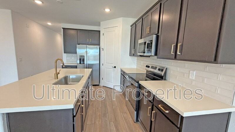 18251 W La Senda Dr - Photo 2 of 15