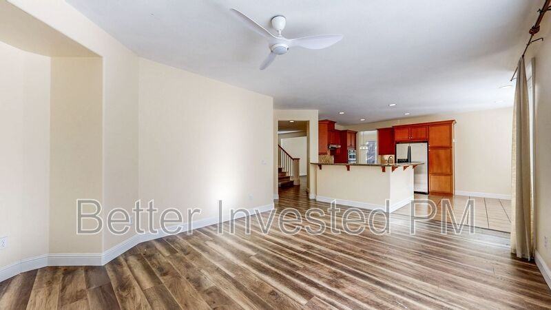 1363 Gordon Ln - Photo 4 of 44