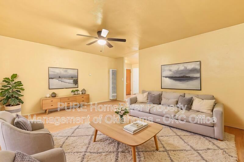 3908 S Hudson Ave - Photo 3 of 18