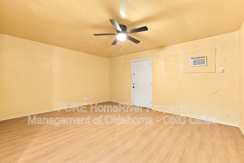 3908 S Hudson Ave - Photo 6 of 18