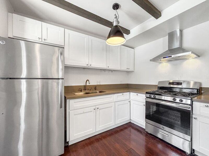4041 Highland Ave - Photo 5 of 13