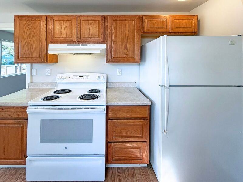 775 28th St #16MAIN - Photo 6 of 17