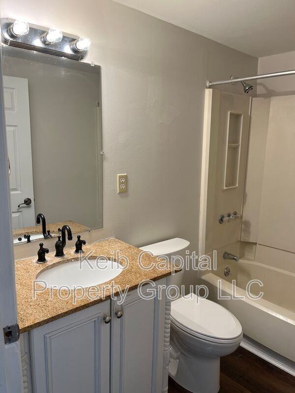 90 Ford St #9 - Photo 6 of 6