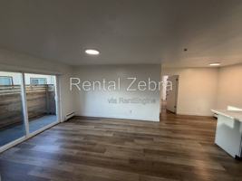 featured image of 1440 SW Blvd #10