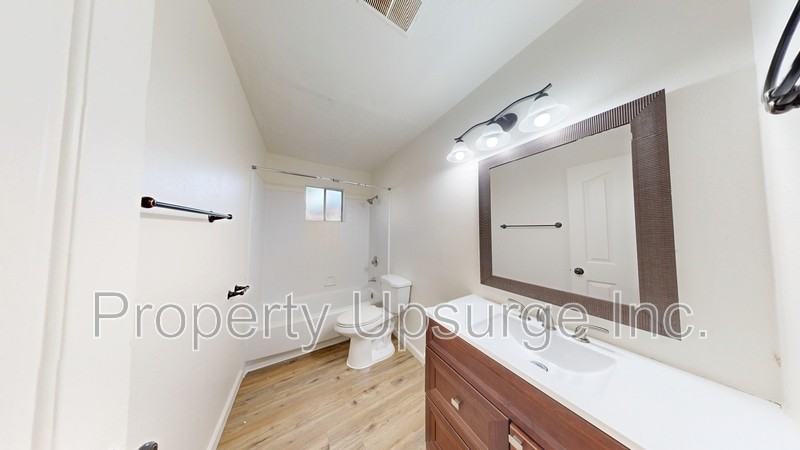 2092 Fogg Ave - Photo 7 of 7