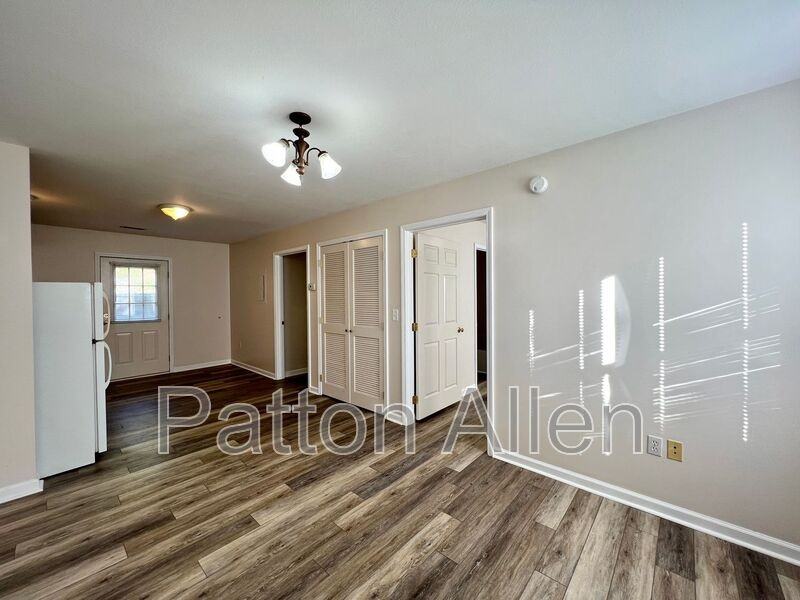 116 Hampton St #B - Photo 6 of 18