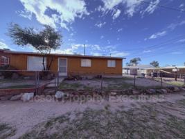 featured image of 1607 N Highland Ave