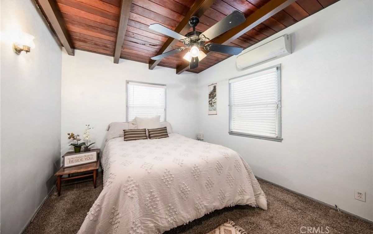 680 Bennett Pl - Photo 5 of 7