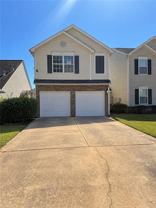 310 Lakeside Cir - Photo 1 of 1