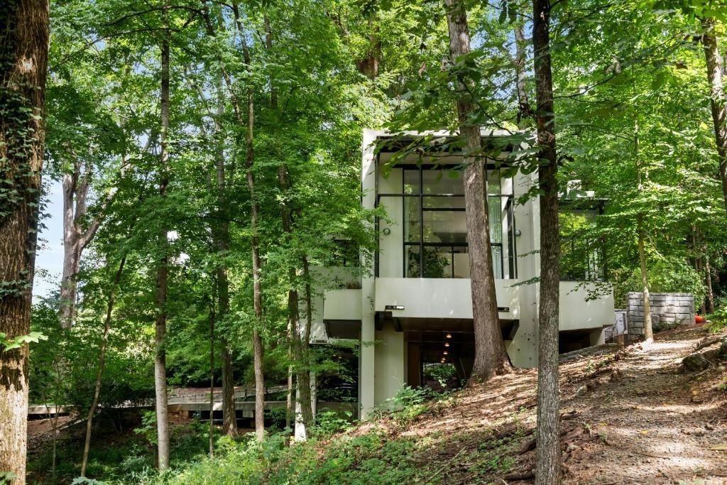 525 Claire Dr Ne - Photo 5 of 50