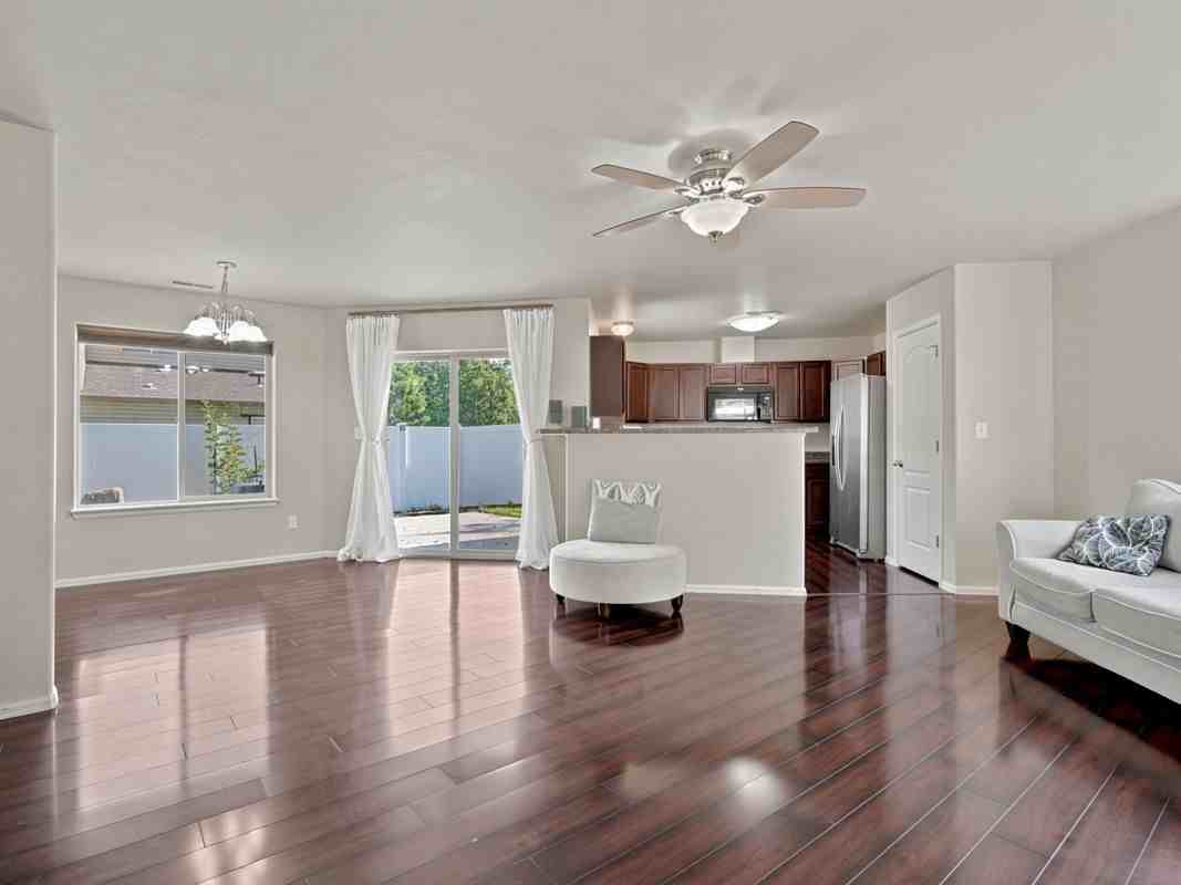 672 Alexia Ct - Photo 6 of 24