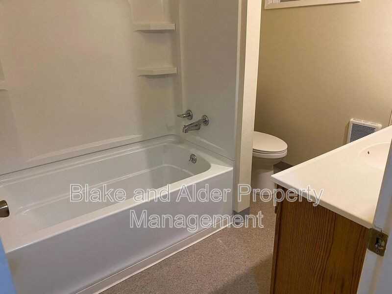 11112 Se Home Ave - Photo 7 of 15