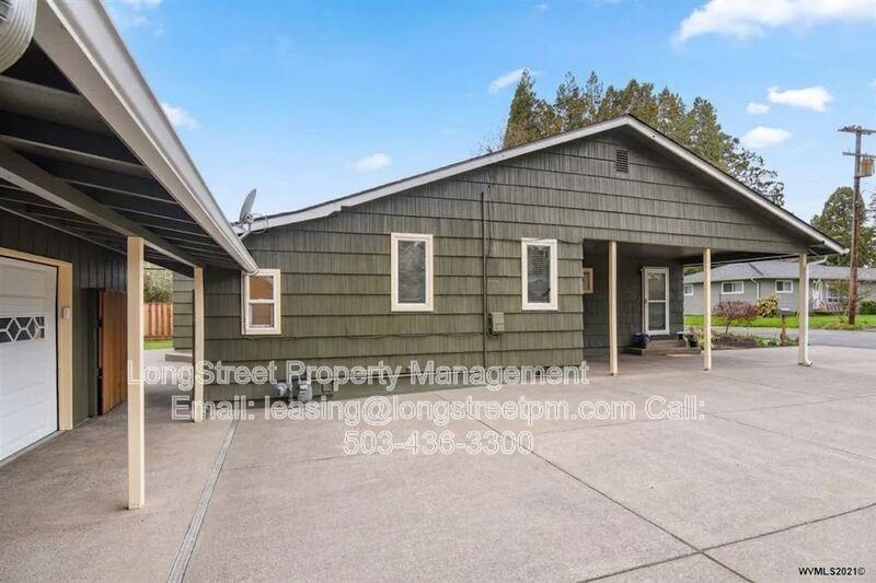 3610 Sw Oetjen Ave - Photo 4 of 25