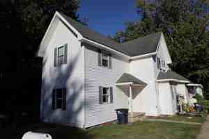 featured image of 751 N Clay St