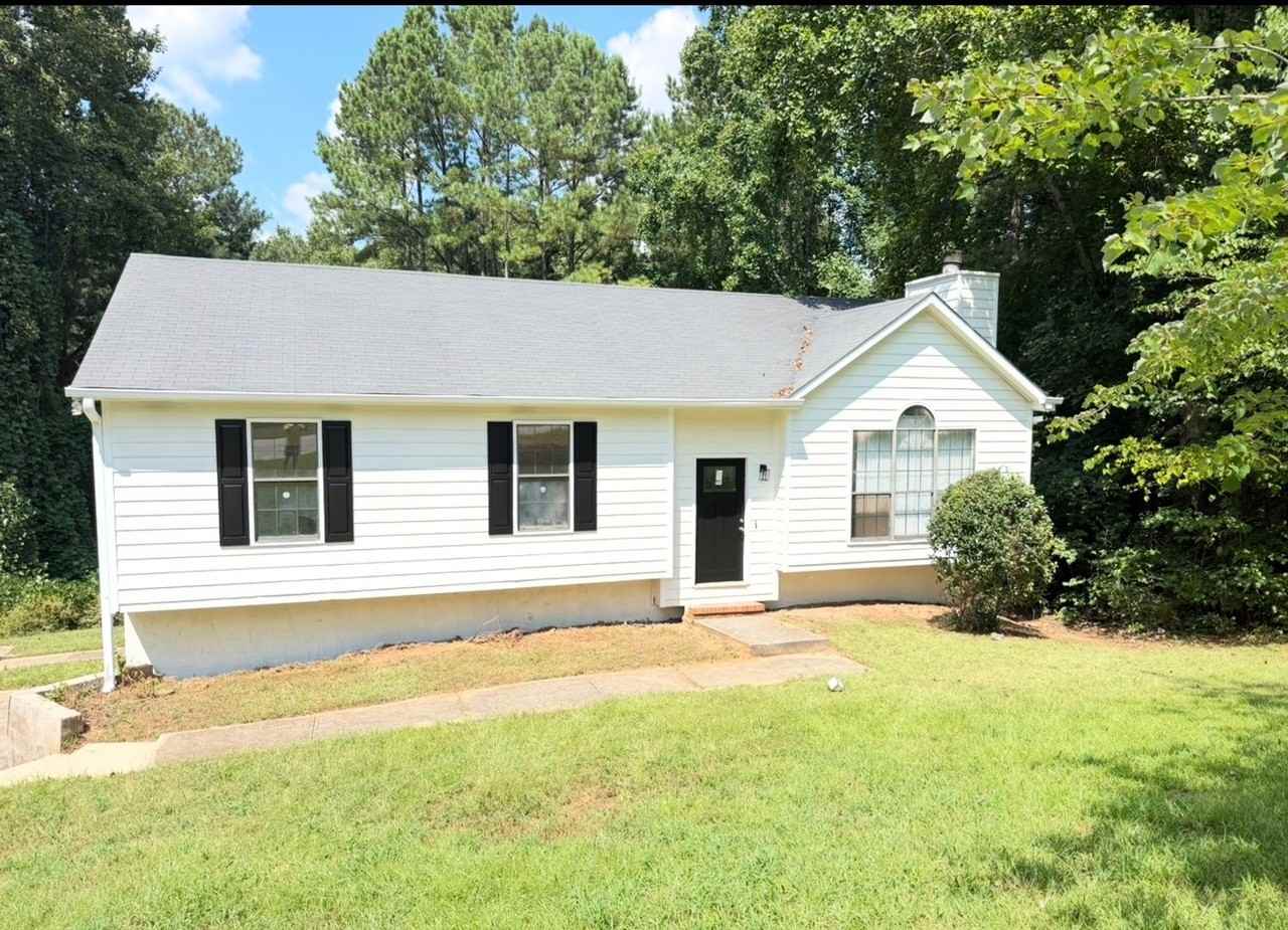 250 Northbridge Dr - Photo 2 of 47
