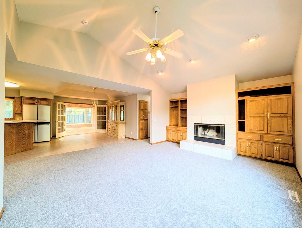 4626 Linnea Ln - Photo 4 of 25