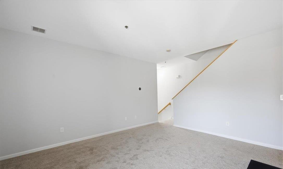 946 Nittany Ct - Photo 6 of 31