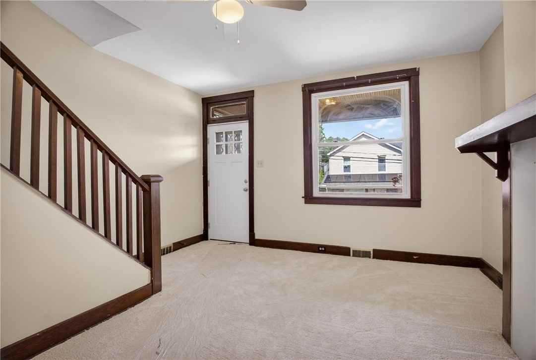 2831 Louisiana Ave - Photo 7 of 29