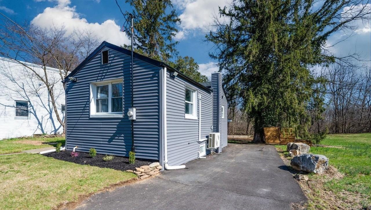3247 State Hill Rd - Photo 2 of 31