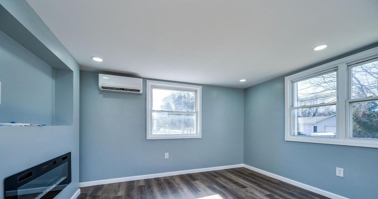 3247 State Hill Rd - Photo 4 of 31