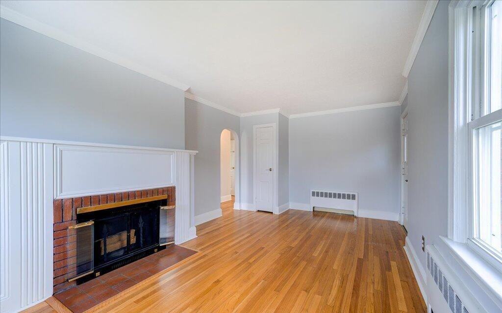 229 Bayard St - Photo 6 of 30